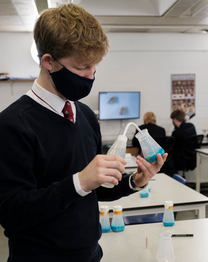 Haileybury pupils crowned top team in chemistry competition