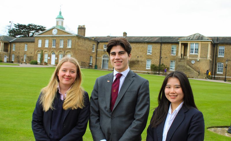 Upper Sixth pupils receive offers from Oxford and Cambridge universities